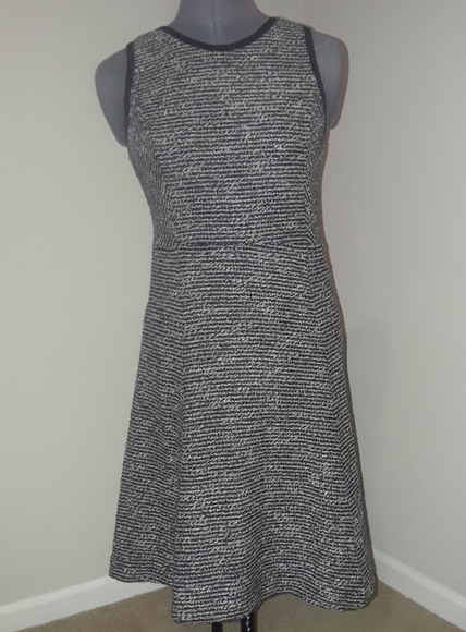 💕HPx2💕J Crew Tweed dress - Picture 2 of 7